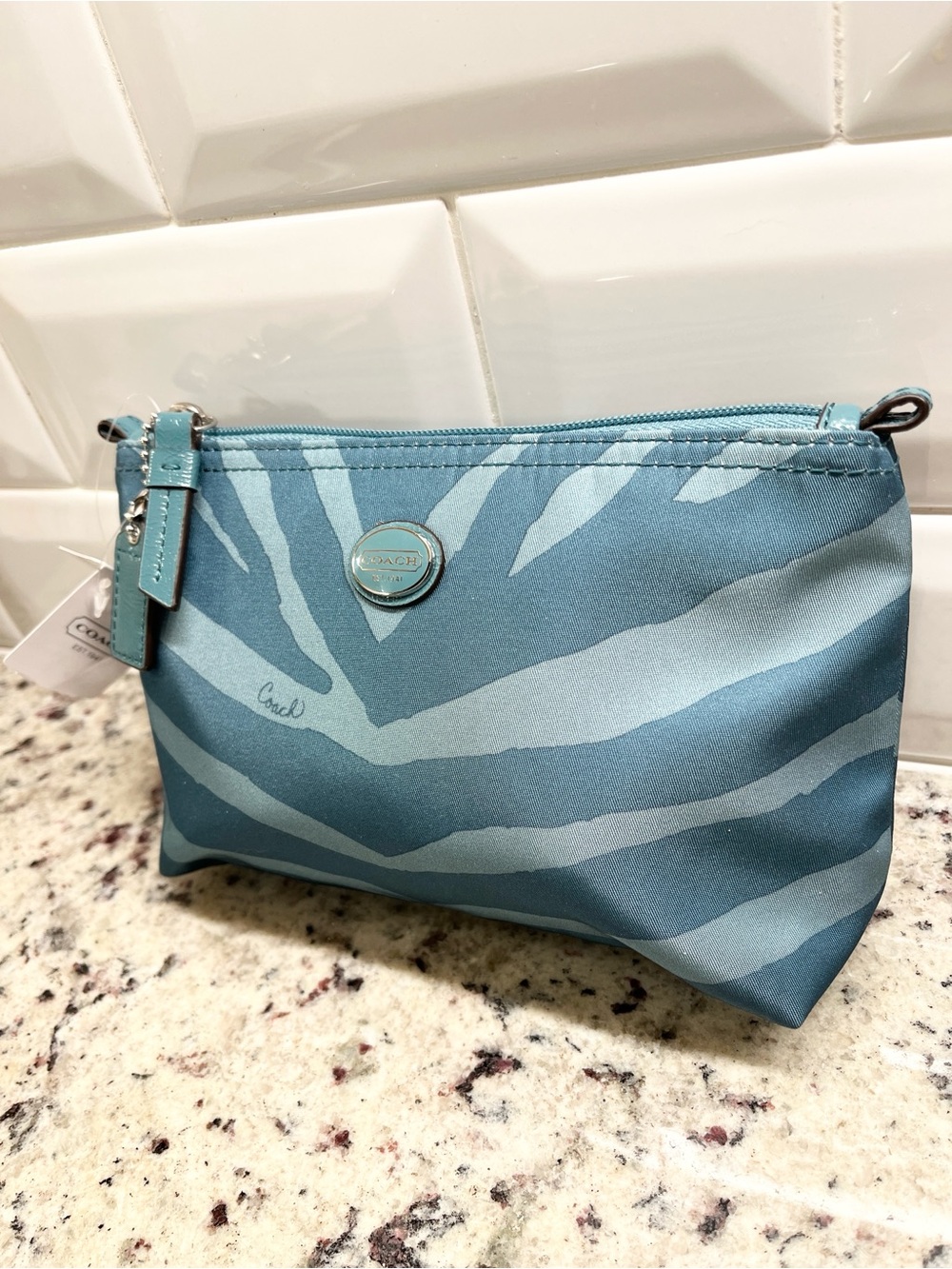 Coach Mineral Zebra Nylon Cosmetic Case NWT - Picture 3 of 9